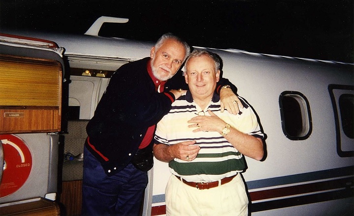 Dexter Yager Social Media Profiles
